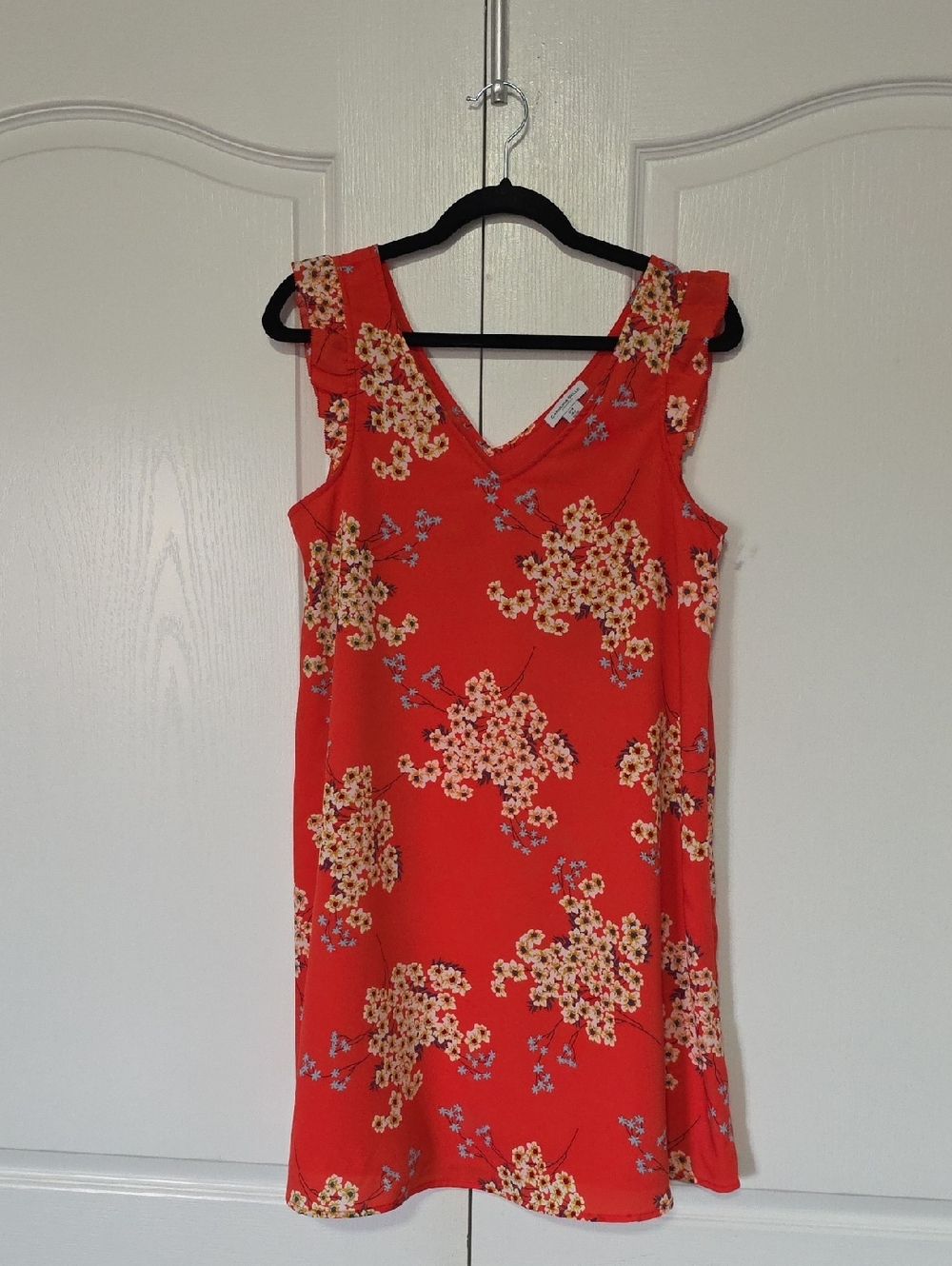 Carolina Belle Red Floral V-Neck Ruffle Sleeve Mini Dress